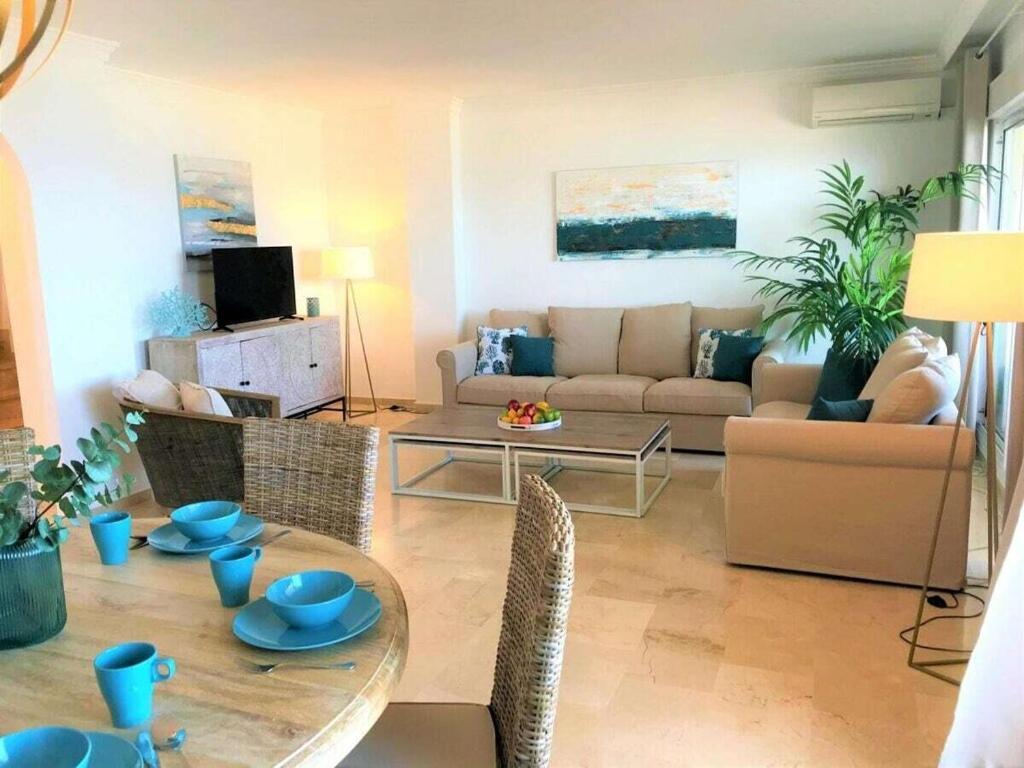 Penthouse Bermuda 2 Vakantiehuis Estepona